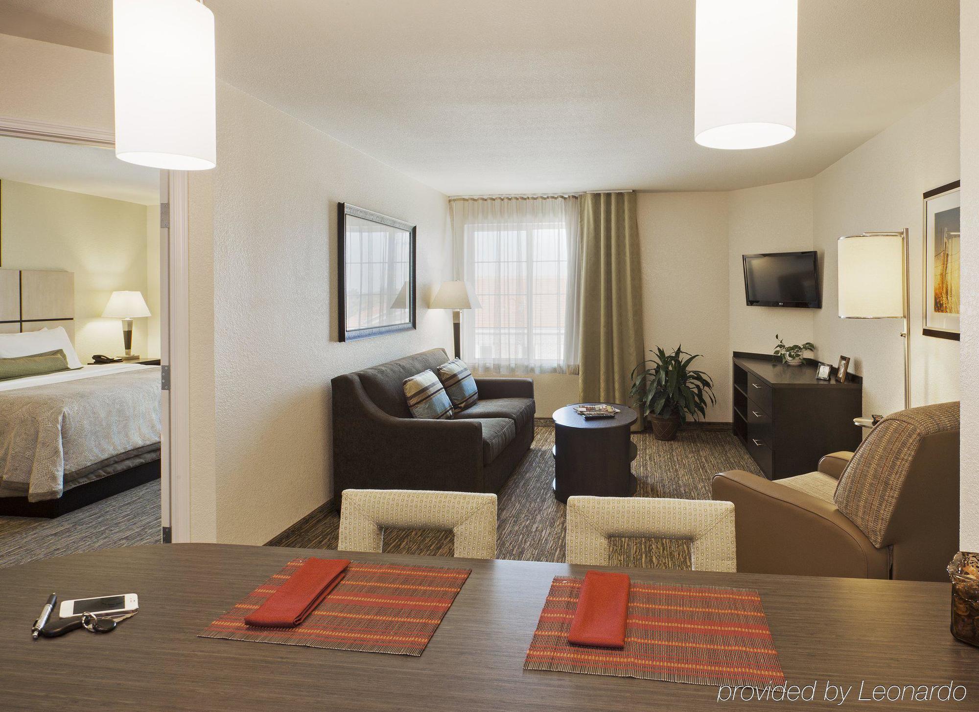 Candlewood Suites Mishawaka By Ihg Екстериор снимка