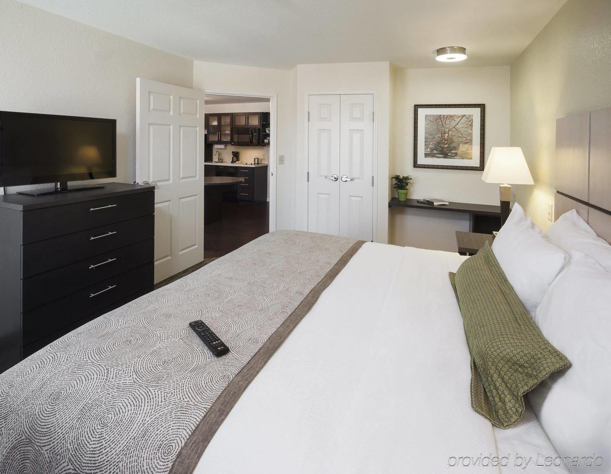Candlewood Suites Mishawaka By Ihg Екстериор снимка